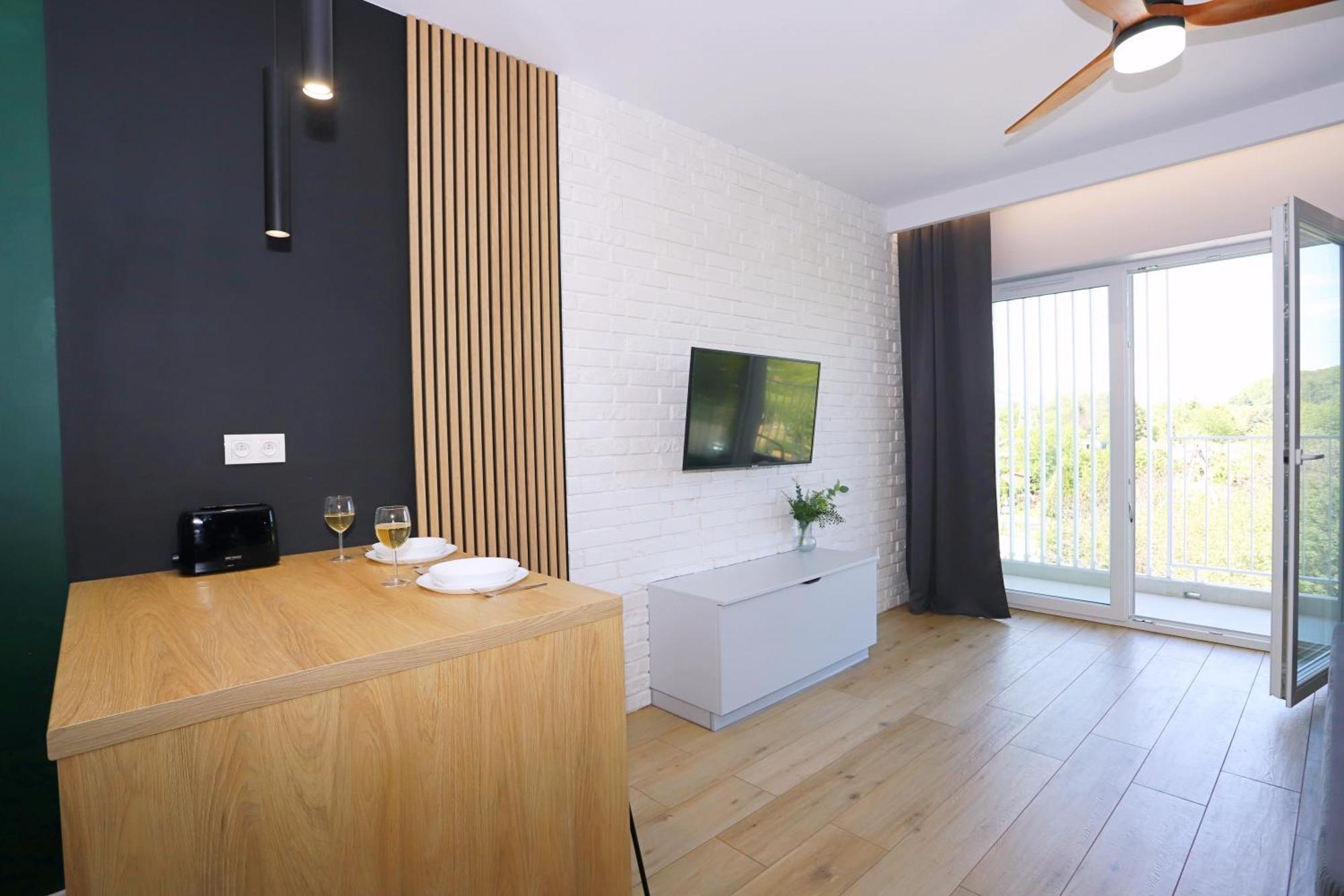 Apartament Zielone Podwale Wałbrzych Exteriör bild