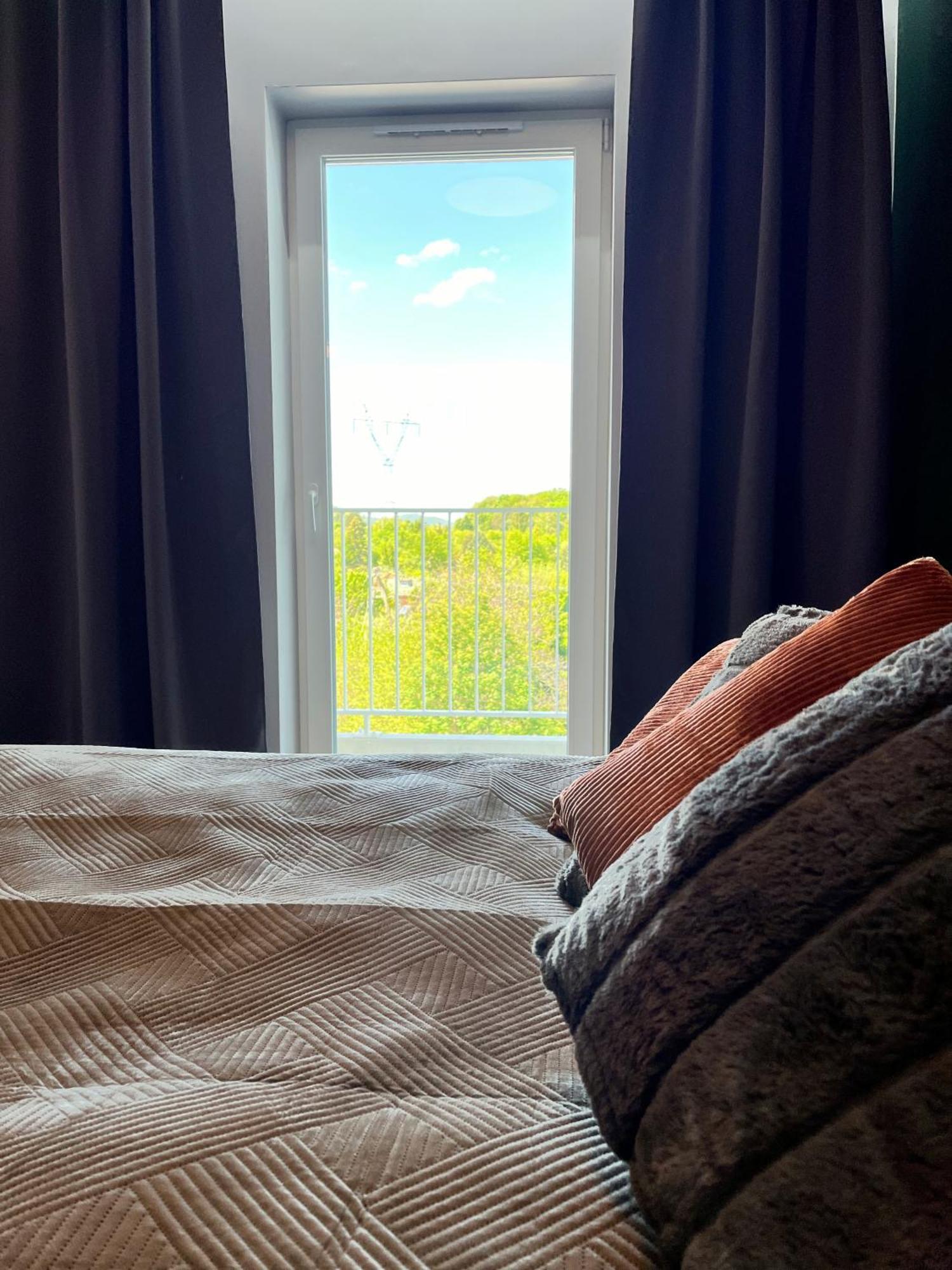 Apartament Zielone Podwale Wałbrzych Exteriör bild