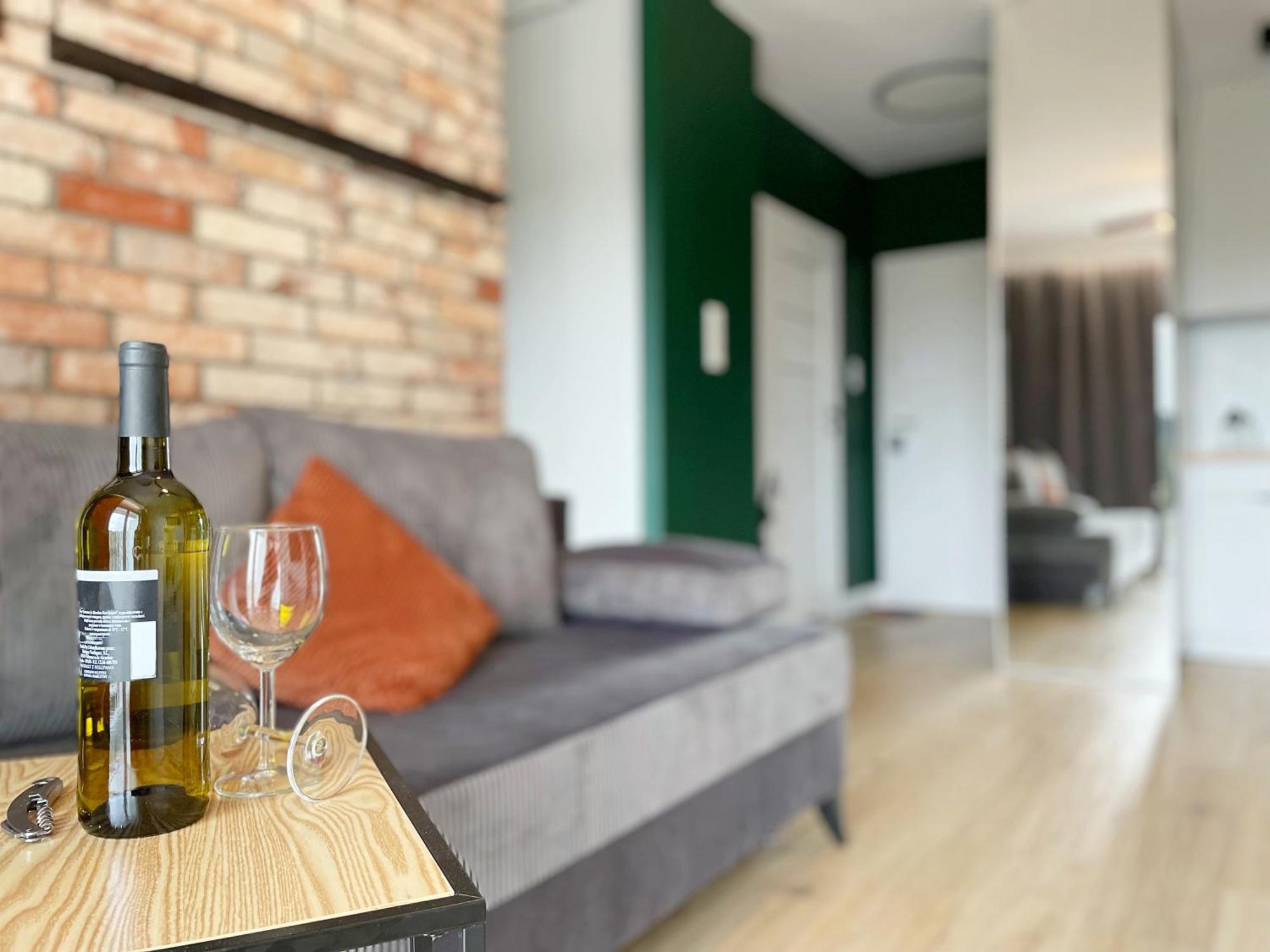 Apartament Zielone Podwale Wałbrzych Exteriör bild